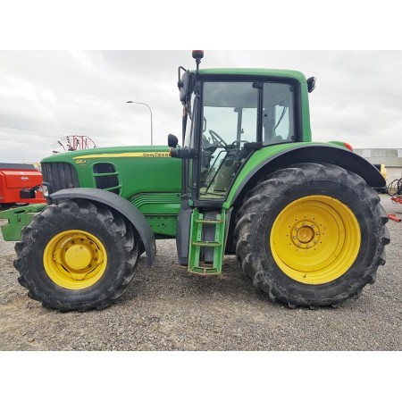 John Deere 6630